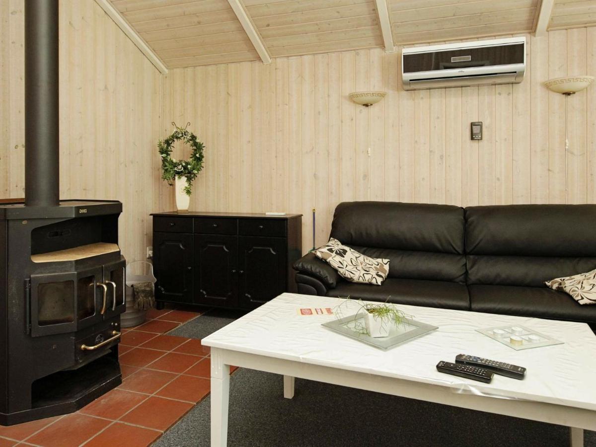 6 Person Holiday Home In Ansager Bagian luar foto